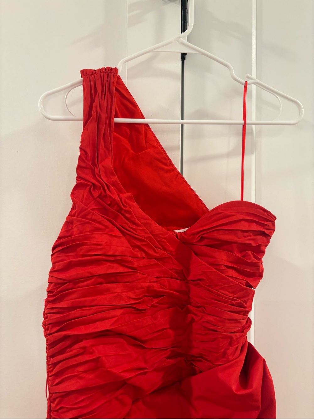 Red One Shoulder Dress ASOS-Arrange - Picture 7 of 8
